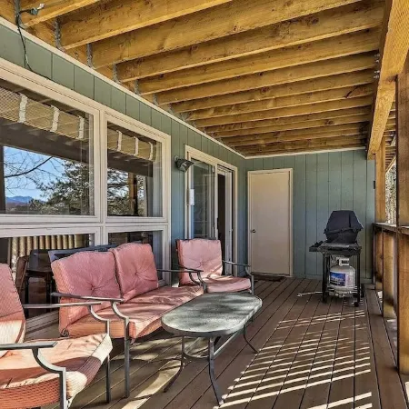 Fraser Condo Near Tubing Hill!