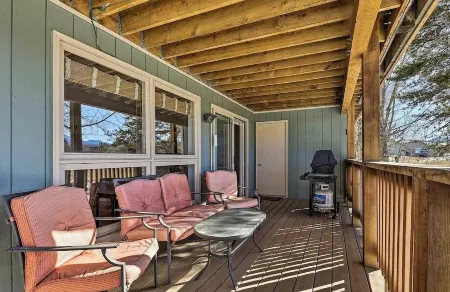 Fraser Condo Near Tubing Hill!