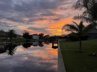 Salt Water Canal home w/Dock, Family/Pet Friendly, close to Beach and A1A