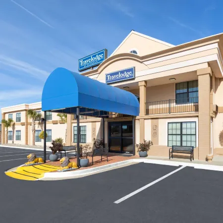 Travelodge by Wyndham Perry National Fairgrounds Area I-75