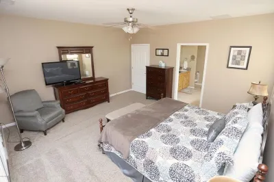 Relaxing Sedona Home Close to Buddha Beach/Red Rock Crossing Hotels in Village of Oak Creek
