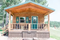 The Cabin At Dakota Dream B&B.  Quiet, Secluded, Close To Downtown Custer - Hytter