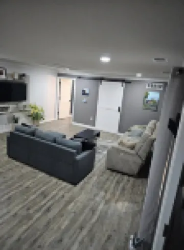 Boxcar Bunker - Downtown living at its finest