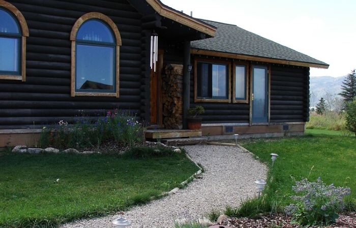 Modern log home with a view of the Tetons!