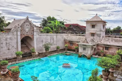 Cavinton Hotel Malioboro Yogyakarta Hotels in Ngampilan