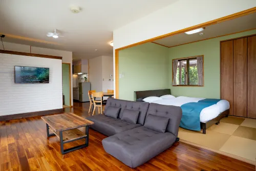 Pension Pacifica Kouri