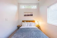 Rivers Edge:river side tiny home