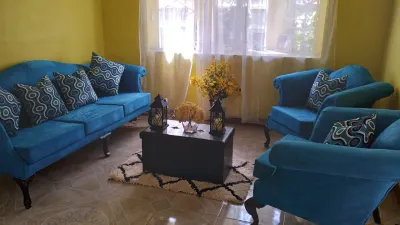 Cozy Kingston Getaway - Private Room with Shared Facilities Hotels in 