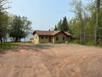 Lake home with UTV/Snow trails located at mailbox.