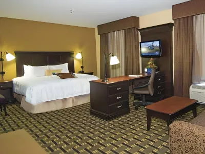 Hampton Inn & Suites Palestine Hotels near Historic Howard House 1848