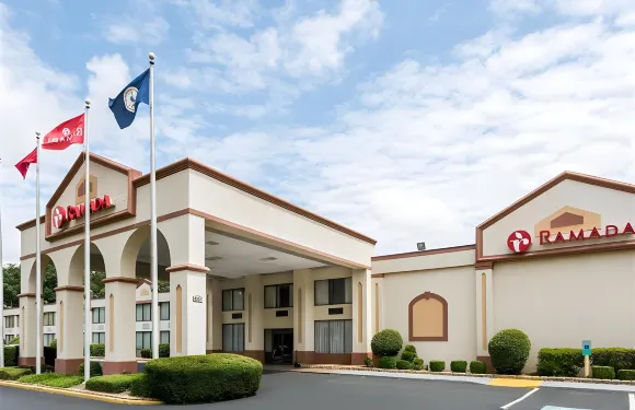 三角-提科華美達酒店