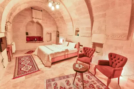 Mosaic Cave Hotel