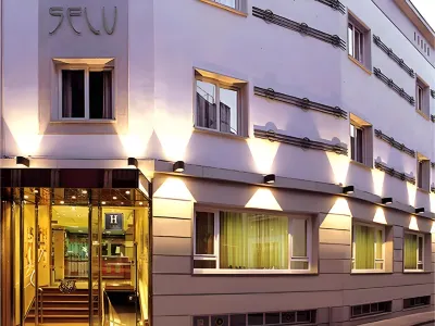 Hotel Selu Hotels near 阿尔代