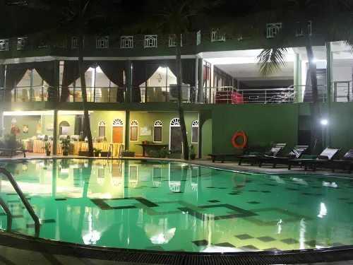 Hotel Eden Garden - ที่มีสปา