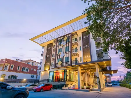 Korapura Resort Отели рядом с достопримечательностью «Guru-Summanakara»