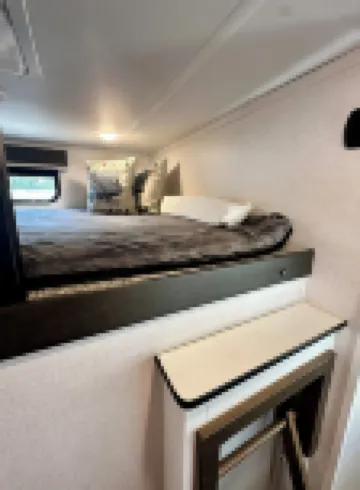 Key Largo, Charming 2-bedroom RV in Calusa Campground