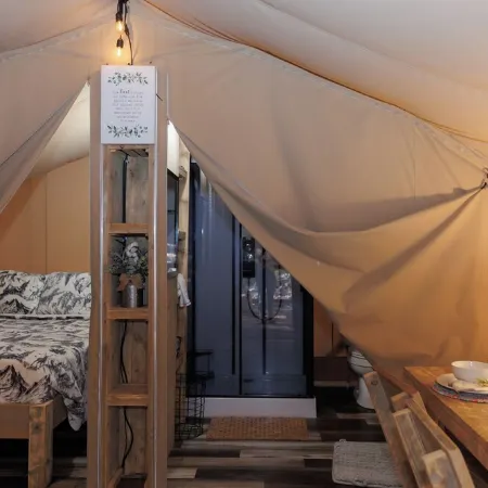 BEARADISE “Glamping Paradise”