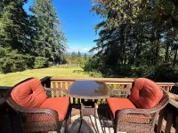 Private, 3 Acre Vashon Island Getaway with Spectacular Views - Sleeps 12! Hotels in Vashon