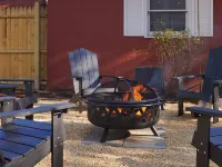 Fire Pit, Game Room, 15 Min to Hershey with King Bed, Entire House - Boutique