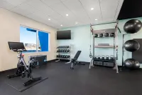 Tru by Hilton Oshkosh - Gym