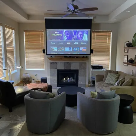 Luxury Townhouse with HD 4k Projector Home Theater