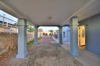 Entire Home Centrally Located Near Bel Air unit 3 Hotels near El Paso Mission Trail Association