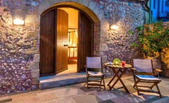 Spilia Village Hotel & Villas
