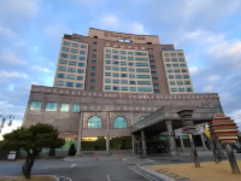 Sun Valley Hotel Hotel berhampiran House of Empress Myeongseong