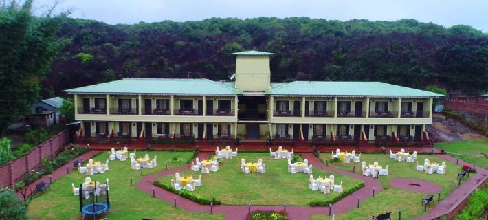 Rahi Forest View Hotels in Satara