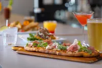 Fortune House Hotel Suites - Breakfast
