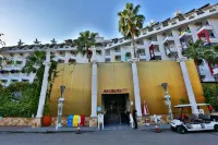 Club Hotel Anjeliq Hotel di Elikesik
