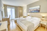 Hotel Villa MiraMar Hotels in Lokva Rogoznica