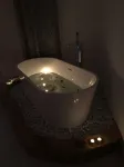 Intra Rooms - Hot Tub