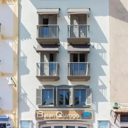 The Beach House Studios & Suites