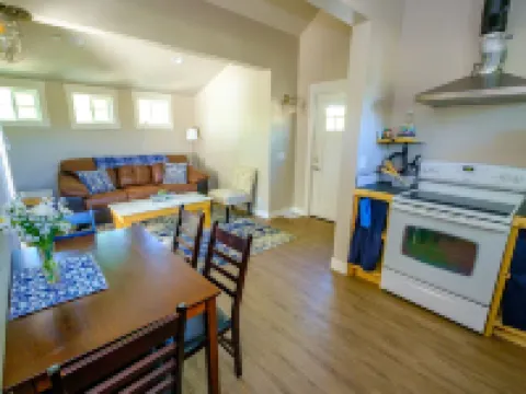 Eastside Guesthouse and Bivy Hotels in Bishop