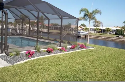 Villa Capri | Waterfront Retreat with Heated Pool - 4-نجوم