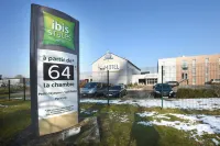 Ibis Styles la Louvière - parking
