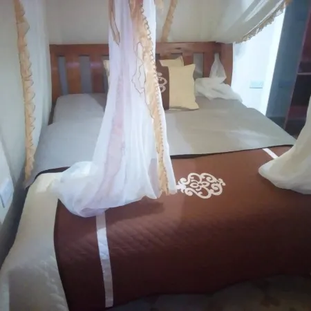 King Wise Guest House