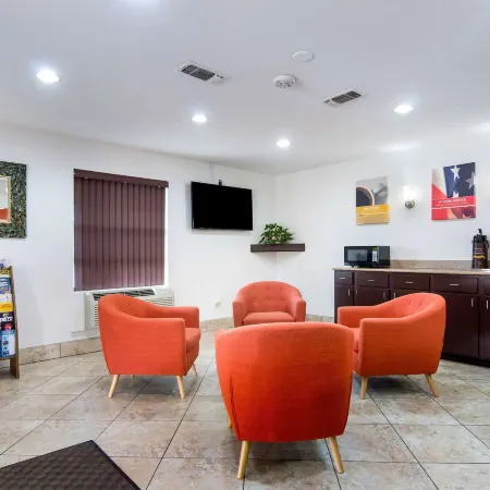 Motel 6 Marshall, TX