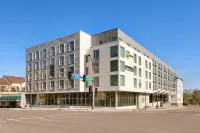 Even Hotel Rochester – Mayo Clinic Area by IHG  호텔