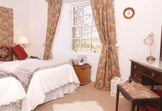 버클루치 암스 입구