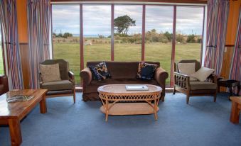 Old Bones Lodge