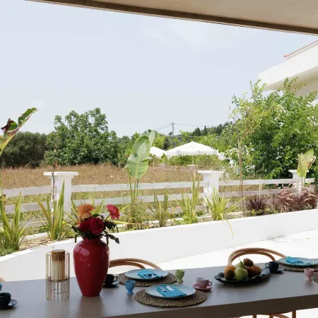 Maggana Residence