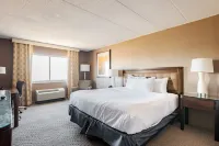 Wyndham Omaha/West Dodge Hotels near Kipp