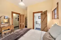 Mountain Heights Lodge Hotels in National Park