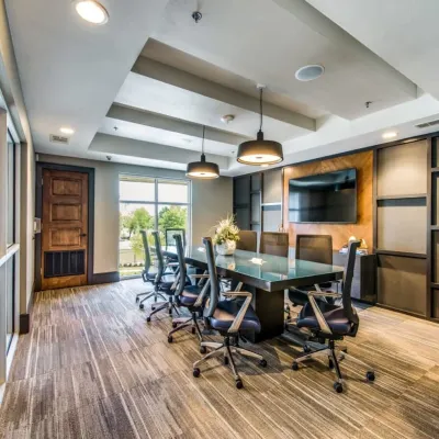 Cozy 1Br King Suite Close to Downtown w Fast Wifi