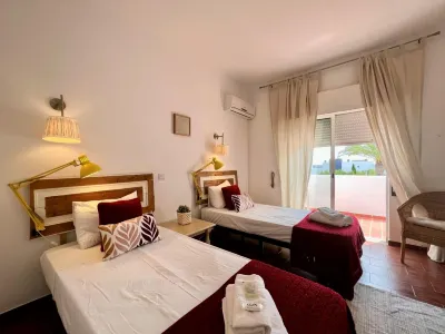 Arma O de P RA Twins 2 with Pool by Homing Hotels in Porches