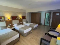 ホテル バイラン バスマネ イズミルのホテル