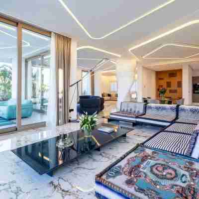 Le Bleu Resort Rooms