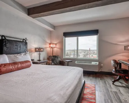 ザ バンク ハウス アット クロス キーズ マドラスのホテル